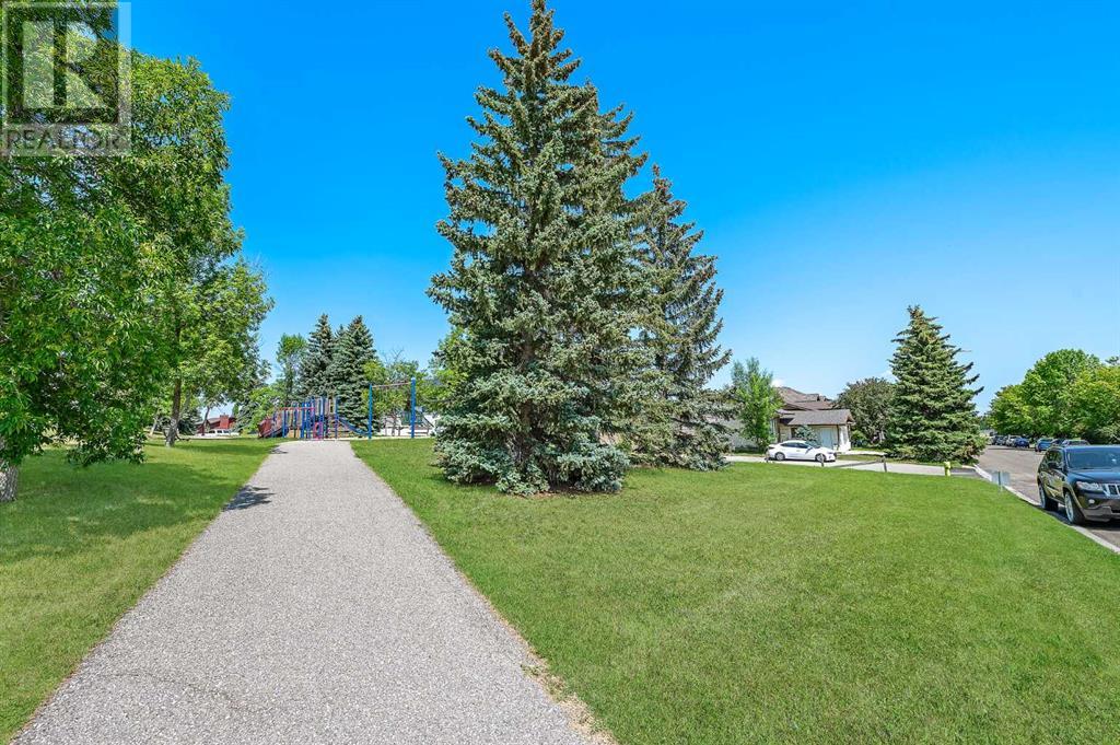 Single Family House Bungalow for Sale in  Macewan Park Road NW MacEwan Glen Calgary 