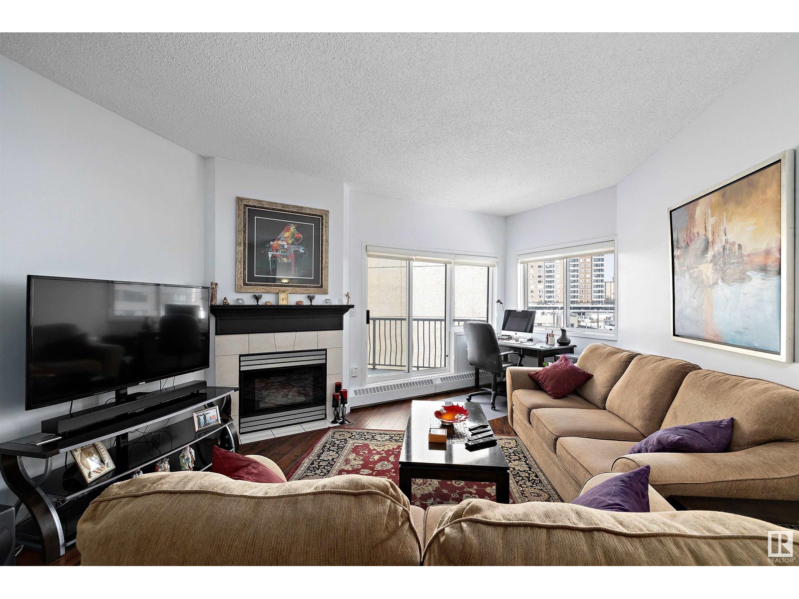 Photo 16 of 503 11716 100 Av Nw, Edmonton AB