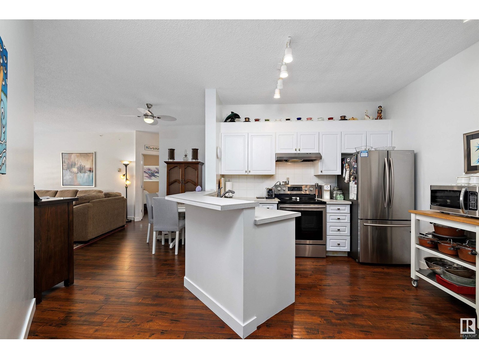 Photo 6 of 503 11716 100 Av Nw, Edmonton AB