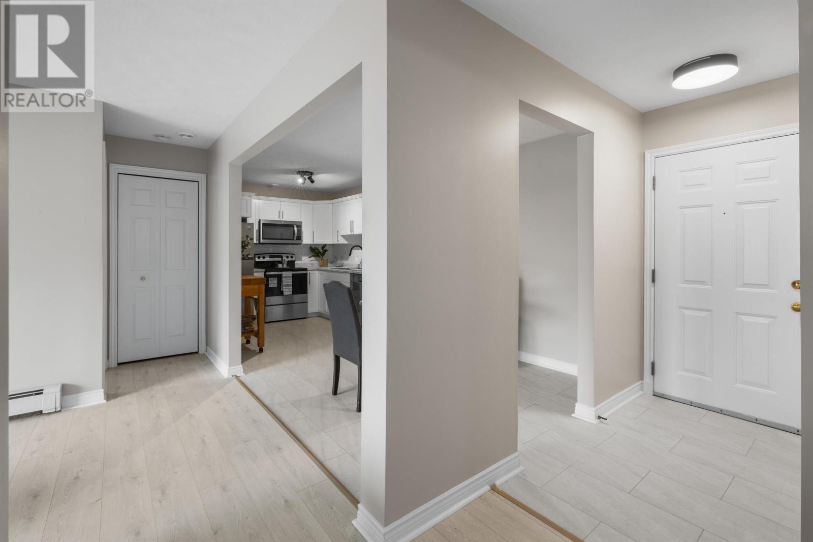 Photo 10 of 110 4 24 Waterview Heights, Charlottetown PE
