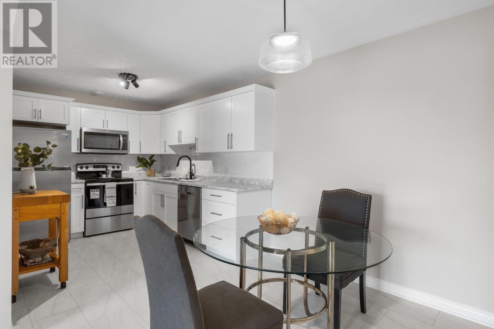 Photo 8 of 110 4 24 Waterview Heights, Charlottetown PE