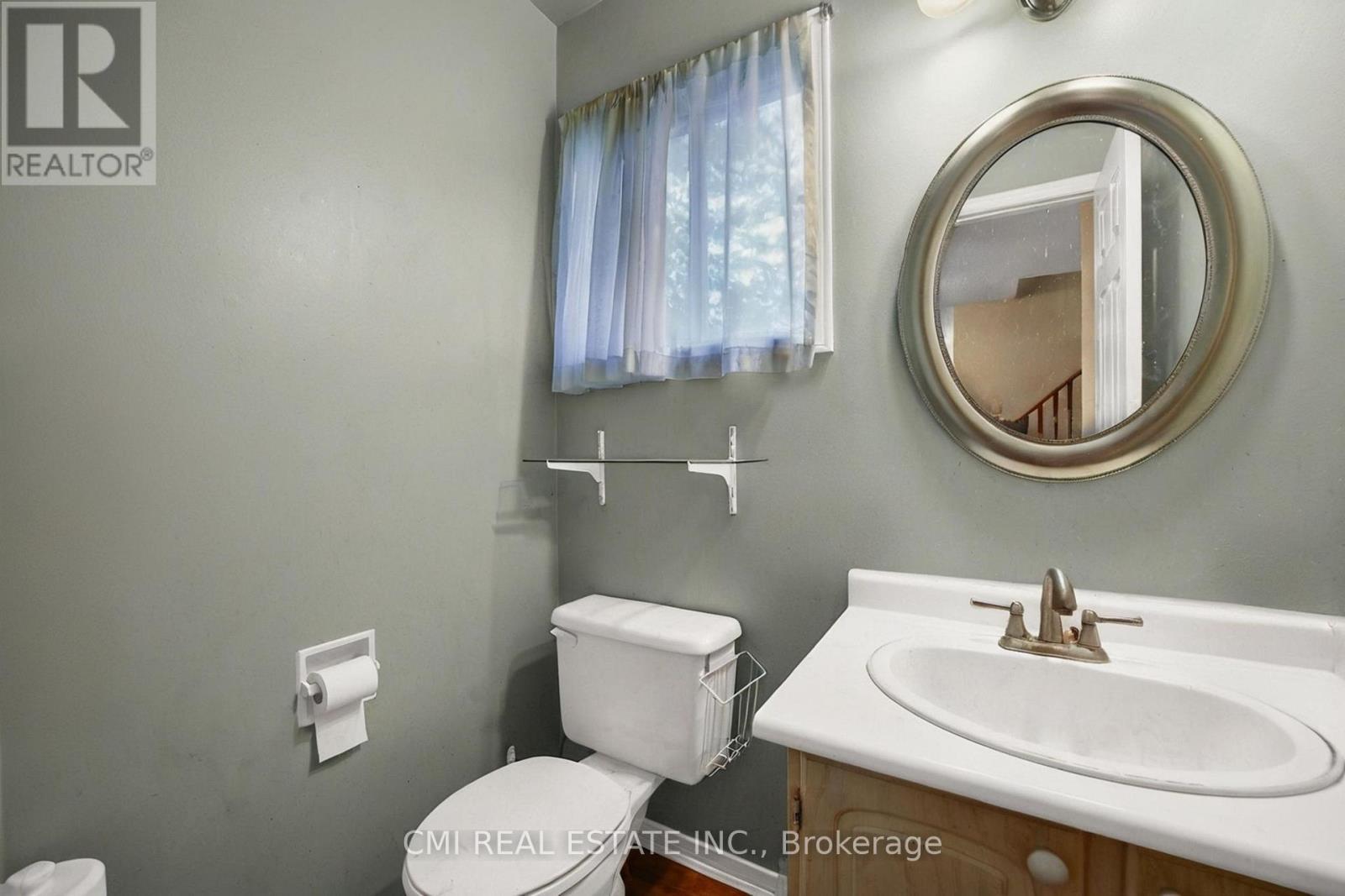 Photo 13 of 864 Lebanon Drive, Innisfil ON