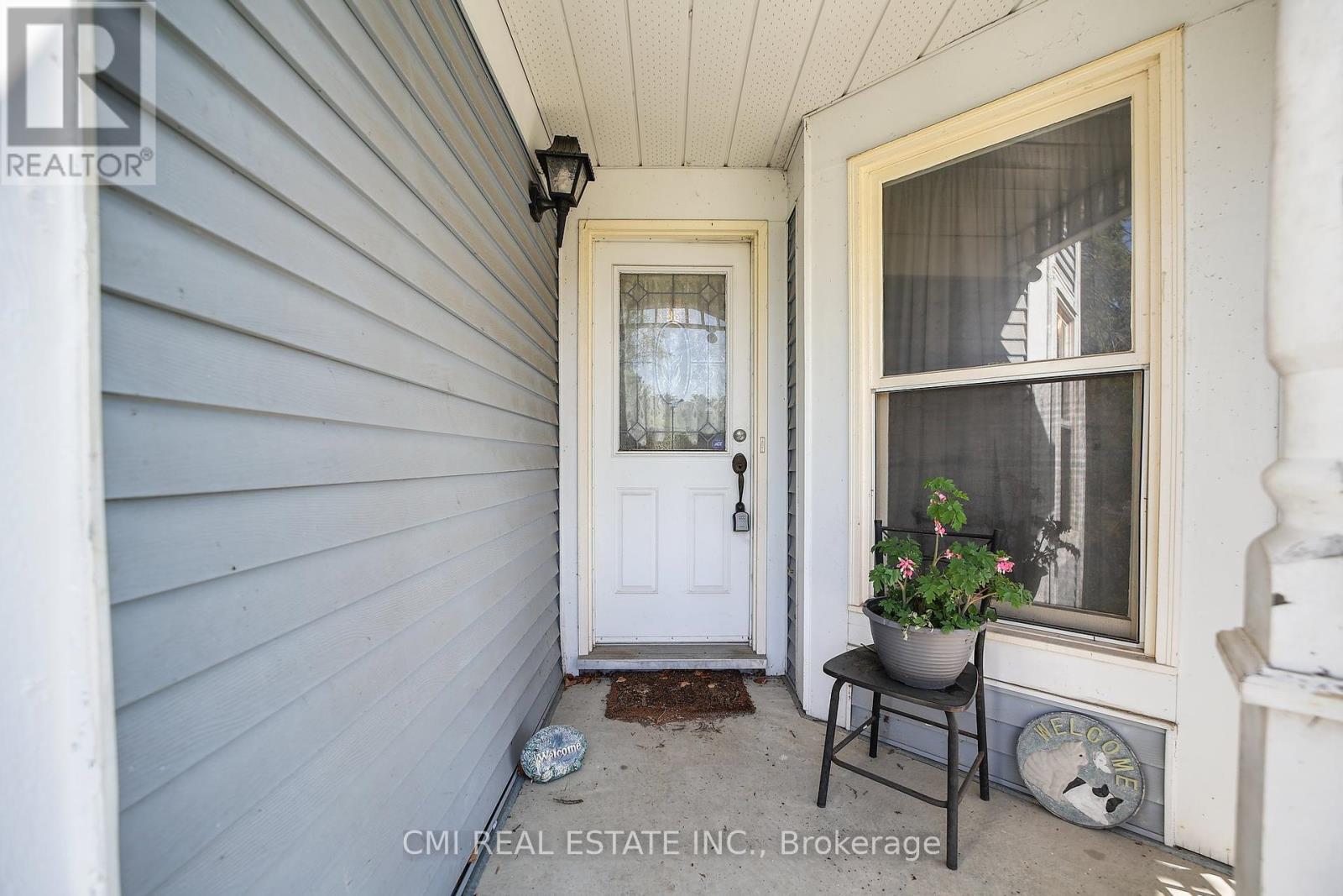 Photo 6 of 864 Lebanon Drive, Innisfil ON