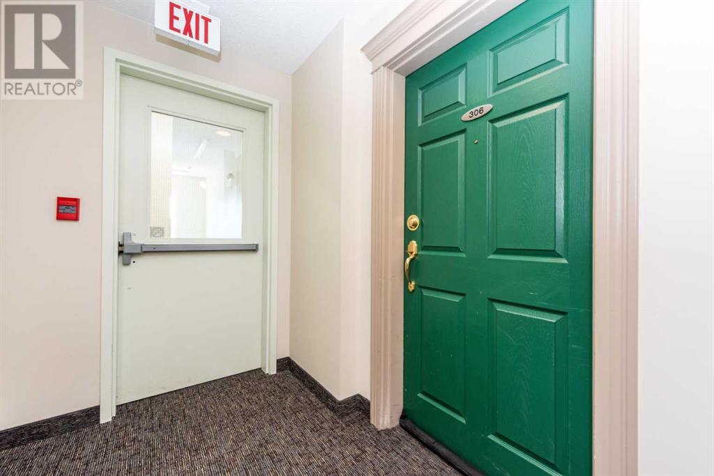 #306, 1920 14 Avenue NE, Calgary, Alberta