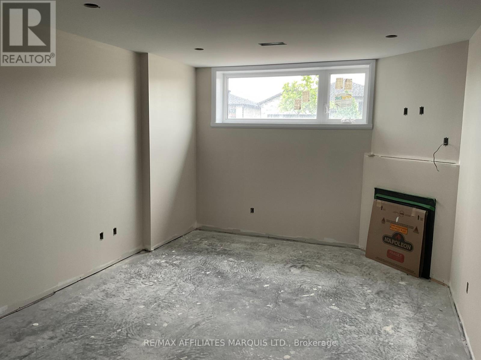 Photo 12 of 180 Emily Jade Crescent, Cornwall ON