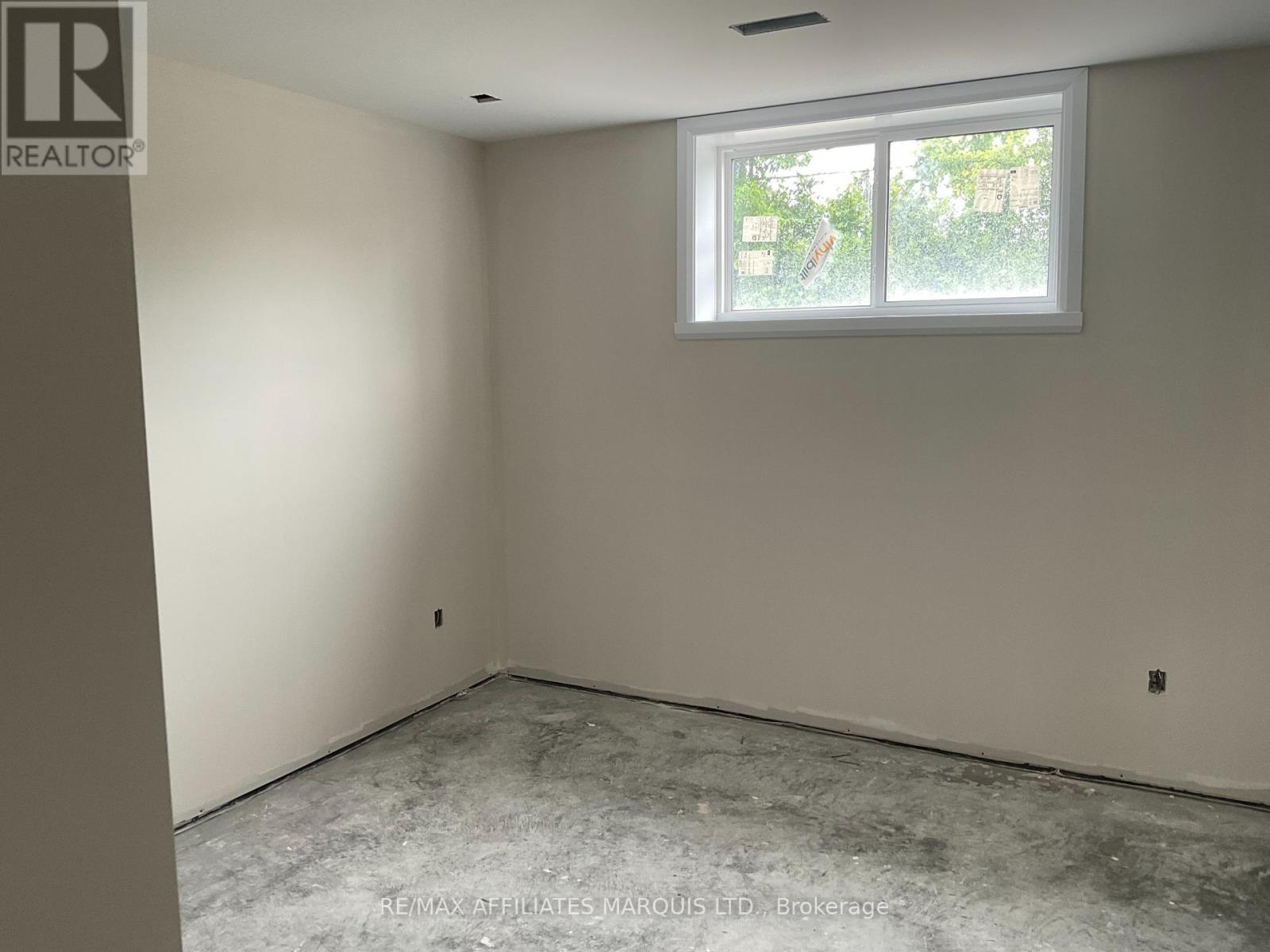 Photo 13 of 180 Emily Jade Crescent, Cornwall ON