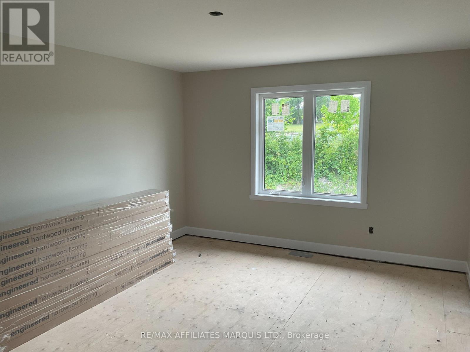 Photo 6 of 180 Emily Jade Crescent, Cornwall ON