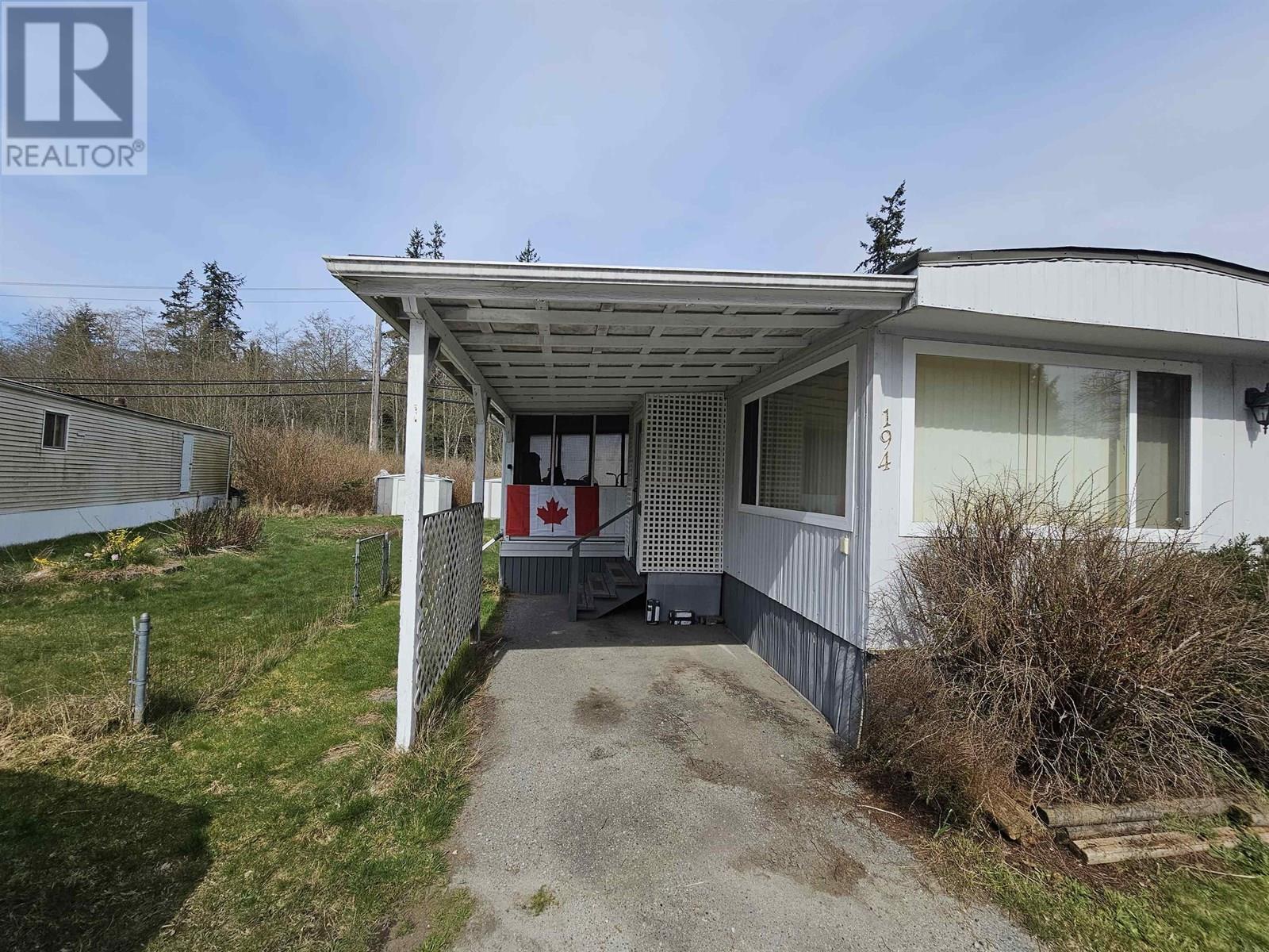 194 1413 SUNSHINE COAST HIGHWAY, Gibsons