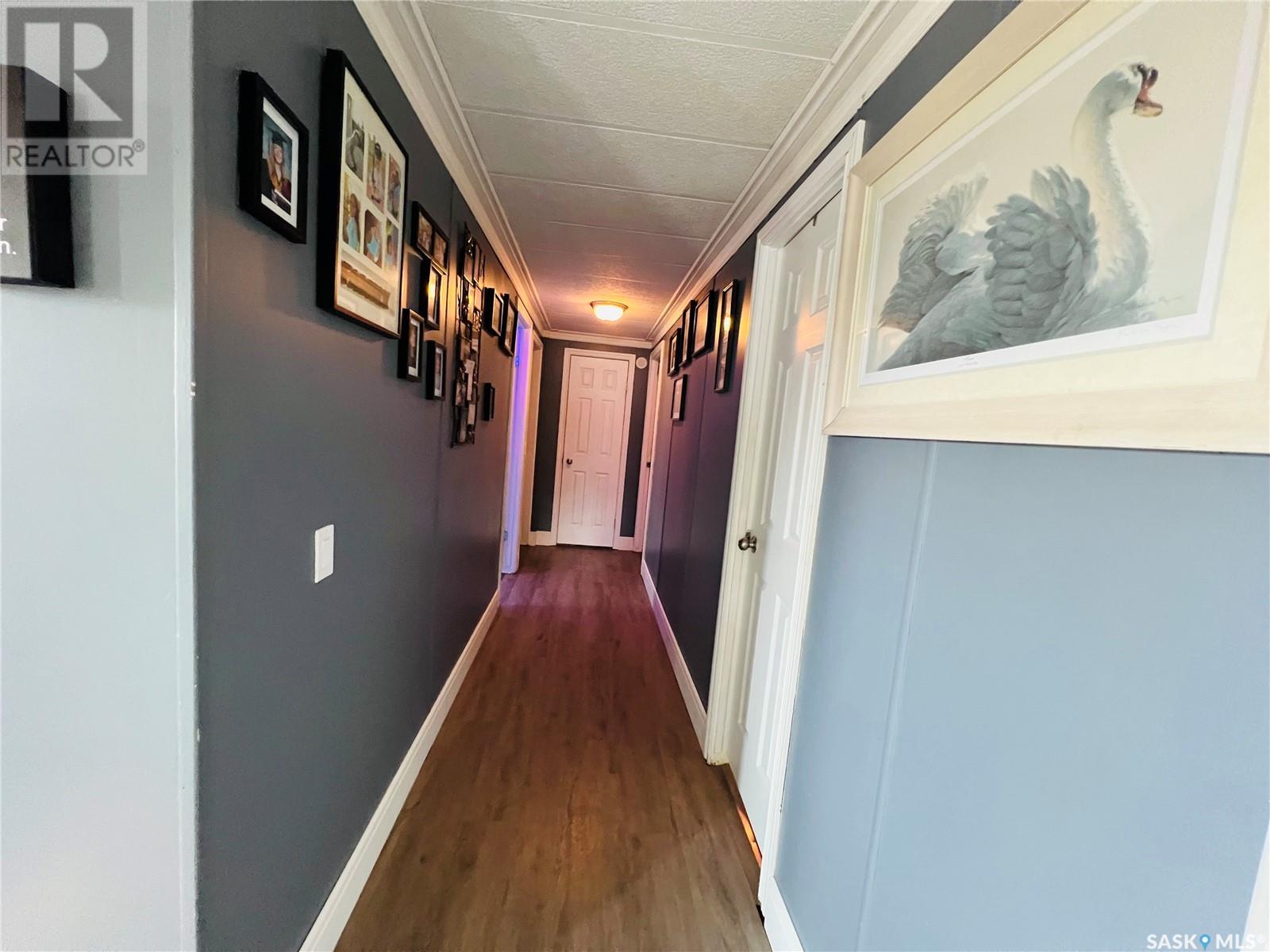 Single Family House Mobile Home for Sale in #   th AVENUE NW Swift Current 