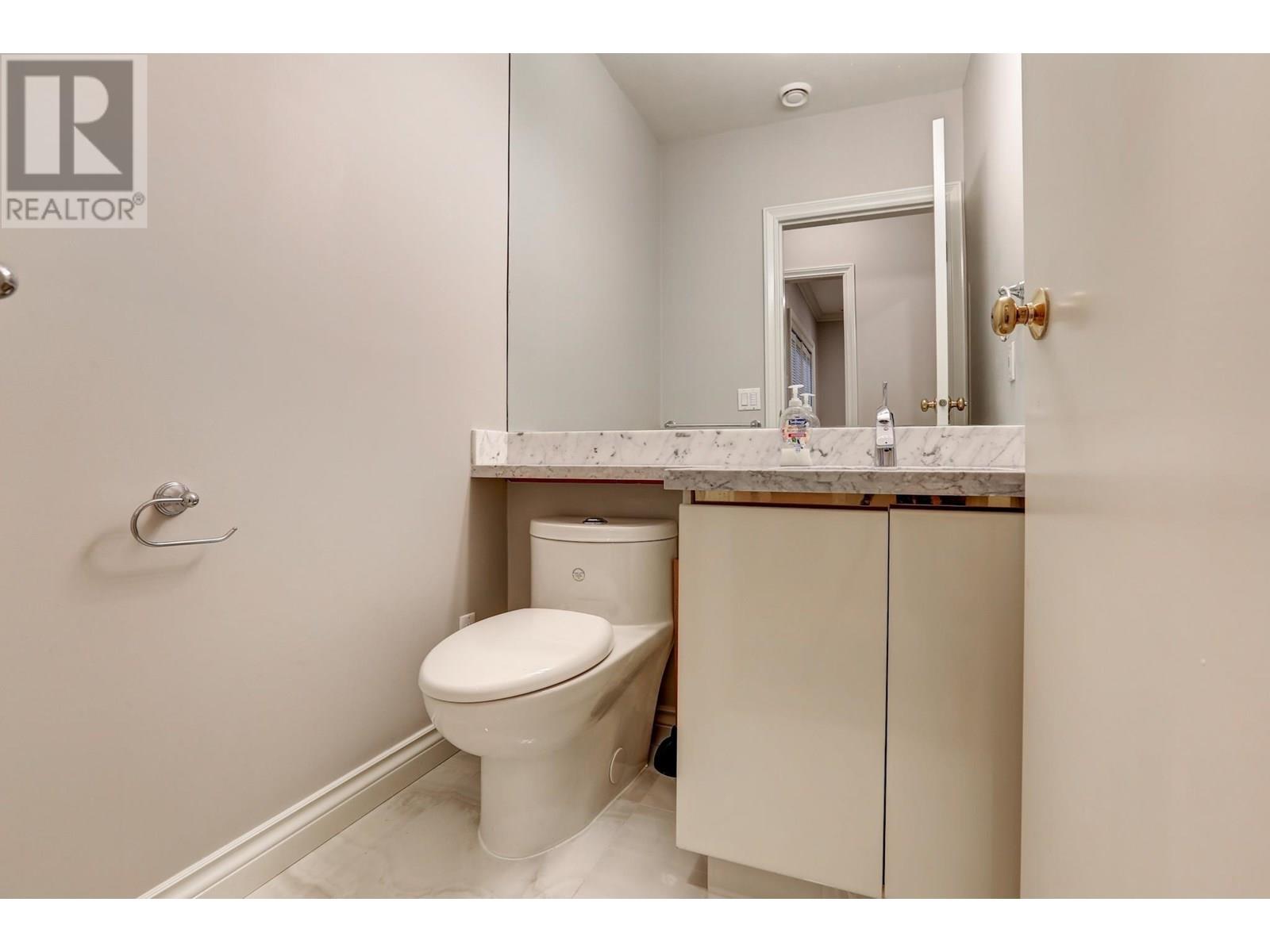 4538 ANGUS DRIVE, Vancouver