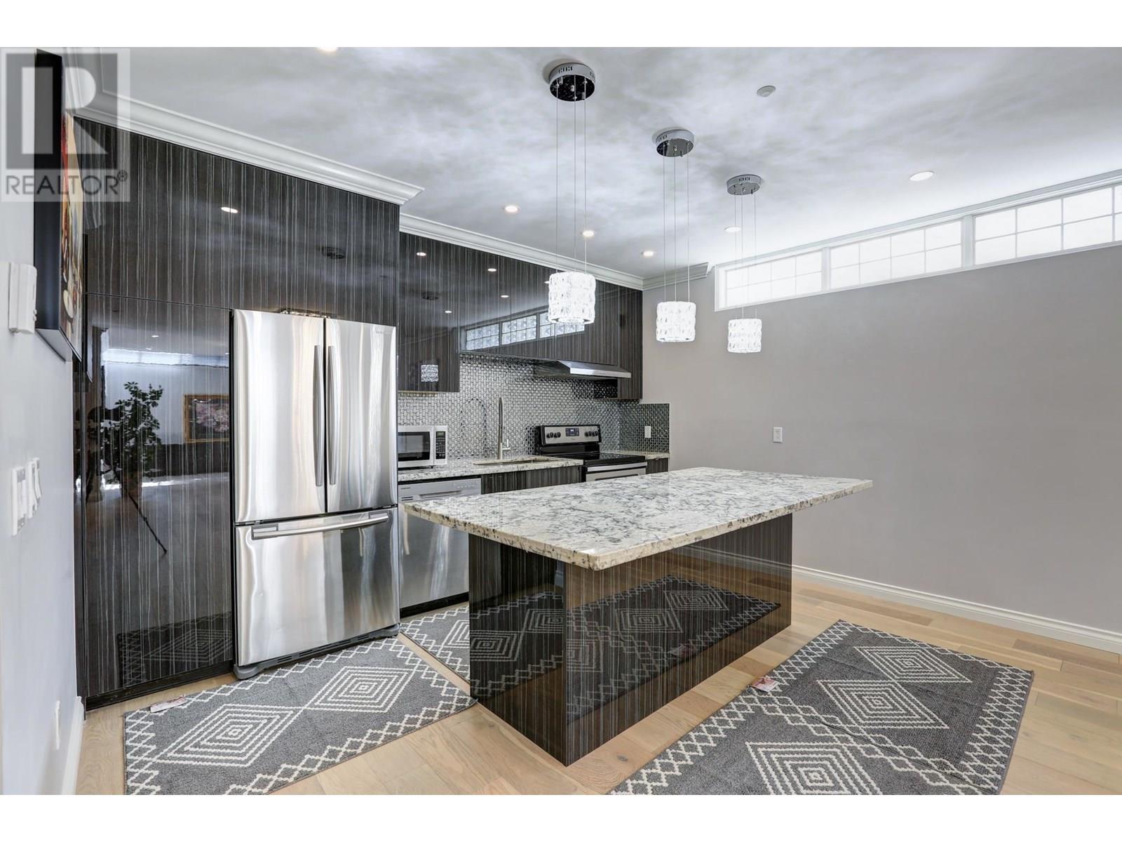 4538 ANGUS DRIVE, Vancouver