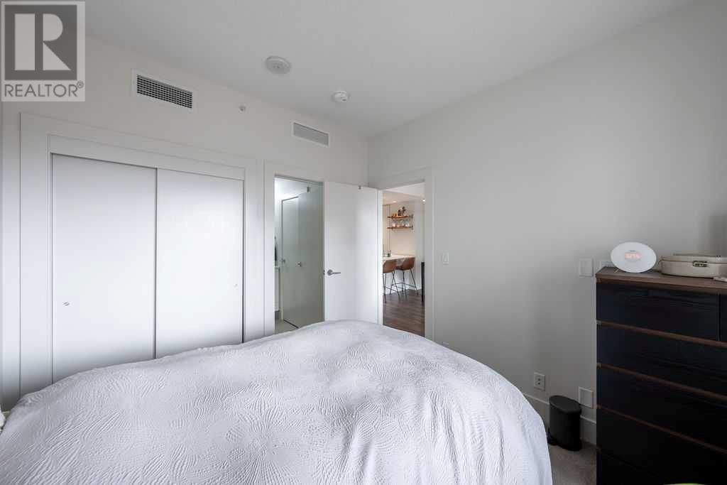 Single Family House for Sale in    Street NE Bridgeland/Riverside Calgary 
