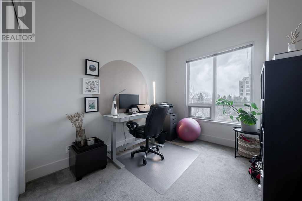 Single Family House for Sale in    Street NE Bridgeland/Riverside Calgary 