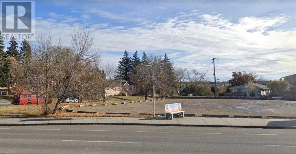 5024 Centre Street NE, Calgary, Alberta