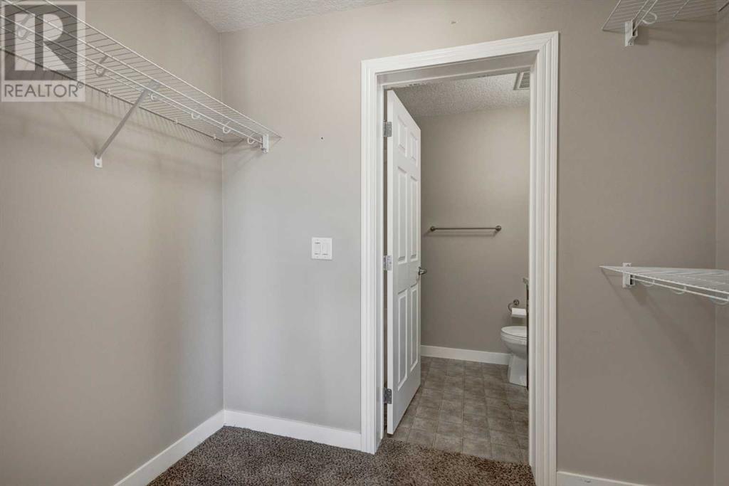 Single Family House for Sale in    Street SE Inglewood Calgary 