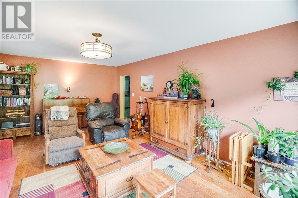 3814 PASSMORE UPPER ROAD - 24