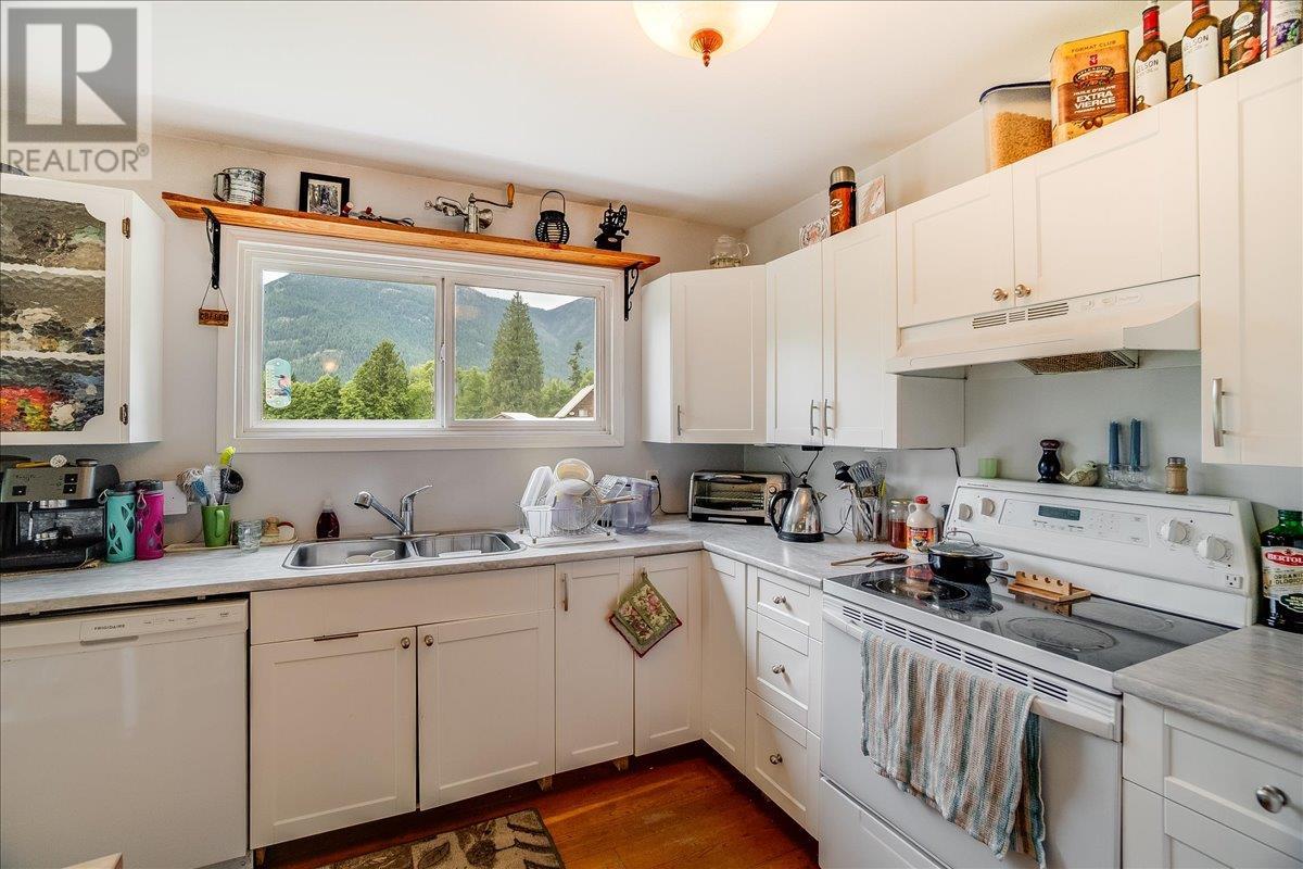 3814 PASSMORE UPPER ROAD - 11