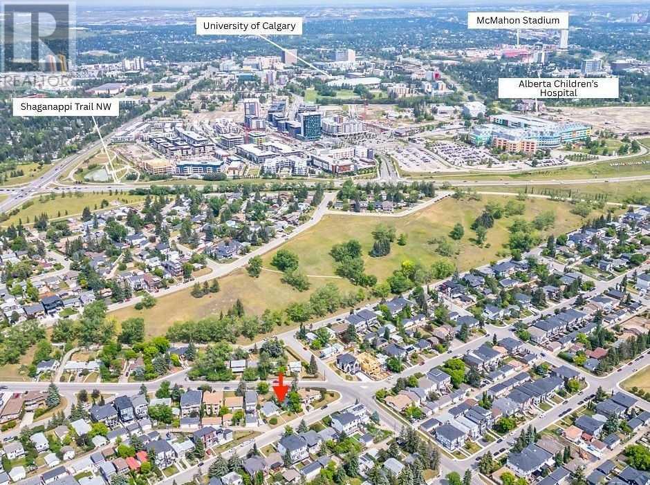 Single Family House Bungalow for Sale in   Avenue NW Montgomery Calgary 
