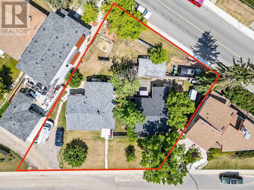 4904 22 Avenue NW, Calgary, Alberta