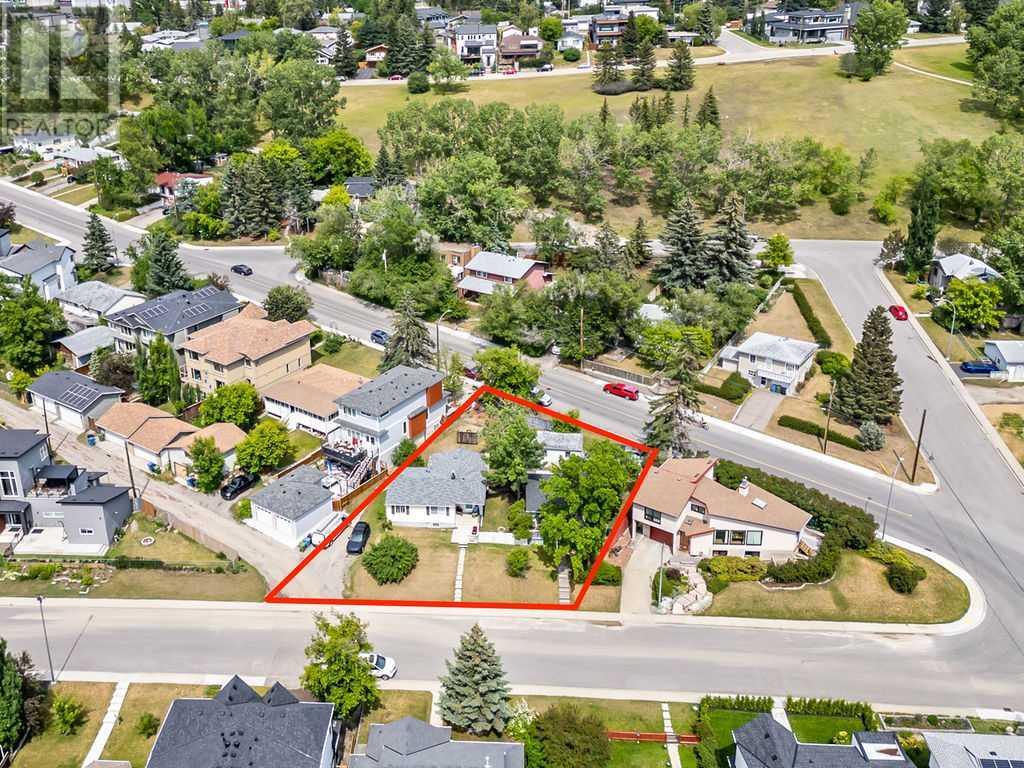 Single Family House Bungalow for Sale in   Avenue NW Montgomery Calgary 