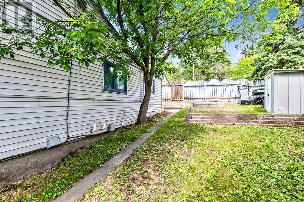 Single Family House Bungalow for Sale in   Avenue NW Montgomery Calgary 