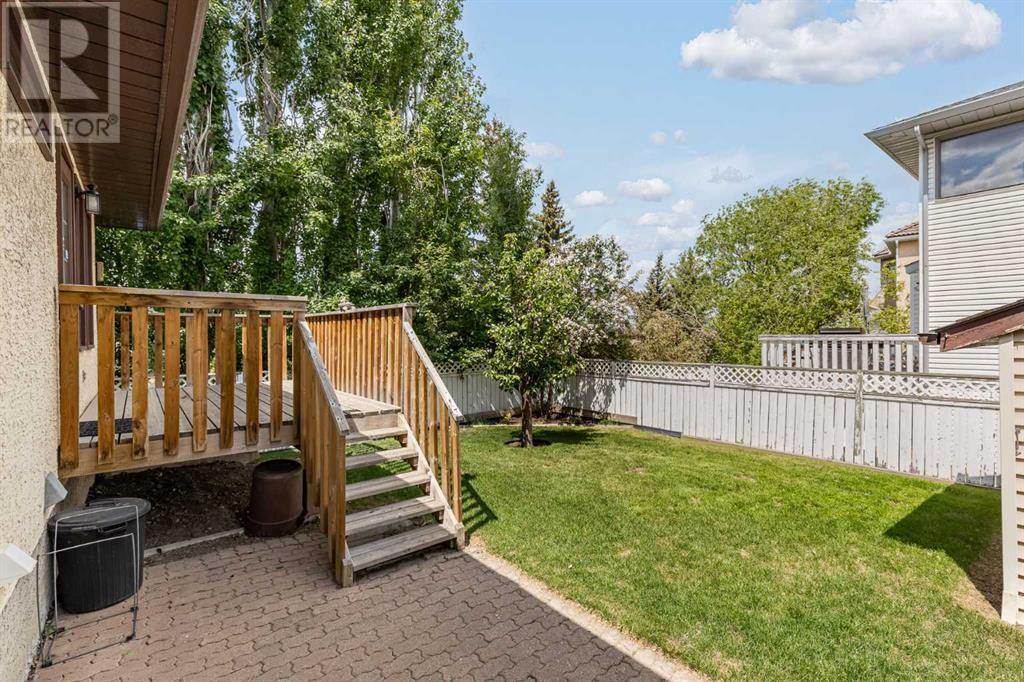 Single Family House Bungalow for Sale in  Sandalwood Close NW Sandstone Valley Calgary 