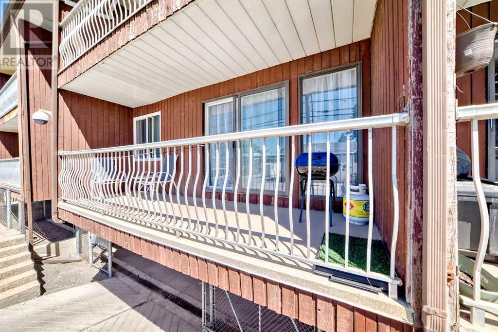 Single Family House for Sale in    Street SW Rosscarrock Calgary 