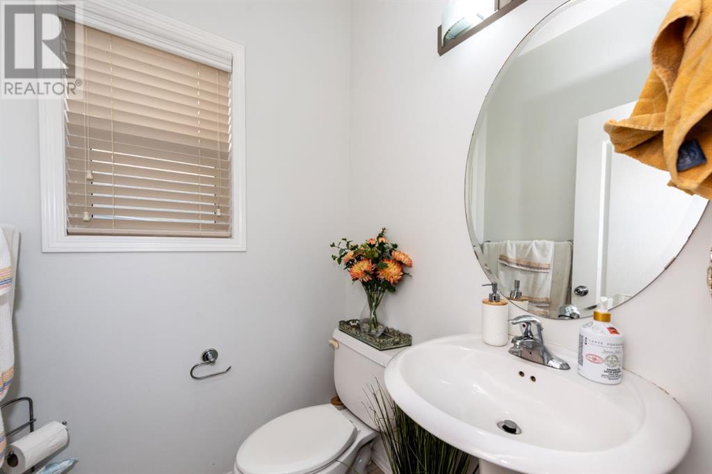 Single Family House for Sale in  TARALAKE Heath NE Taradale Calgary 