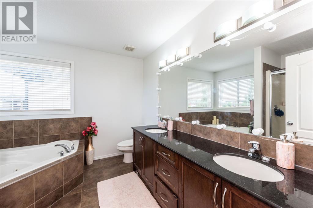 Single Family House for Sale in  TARALAKE Heath NE Taradale Calgary 