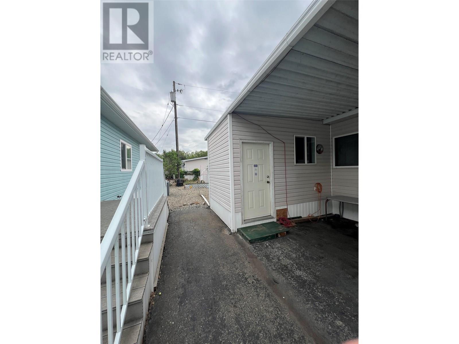 #123 5484 25 Avenue - 28