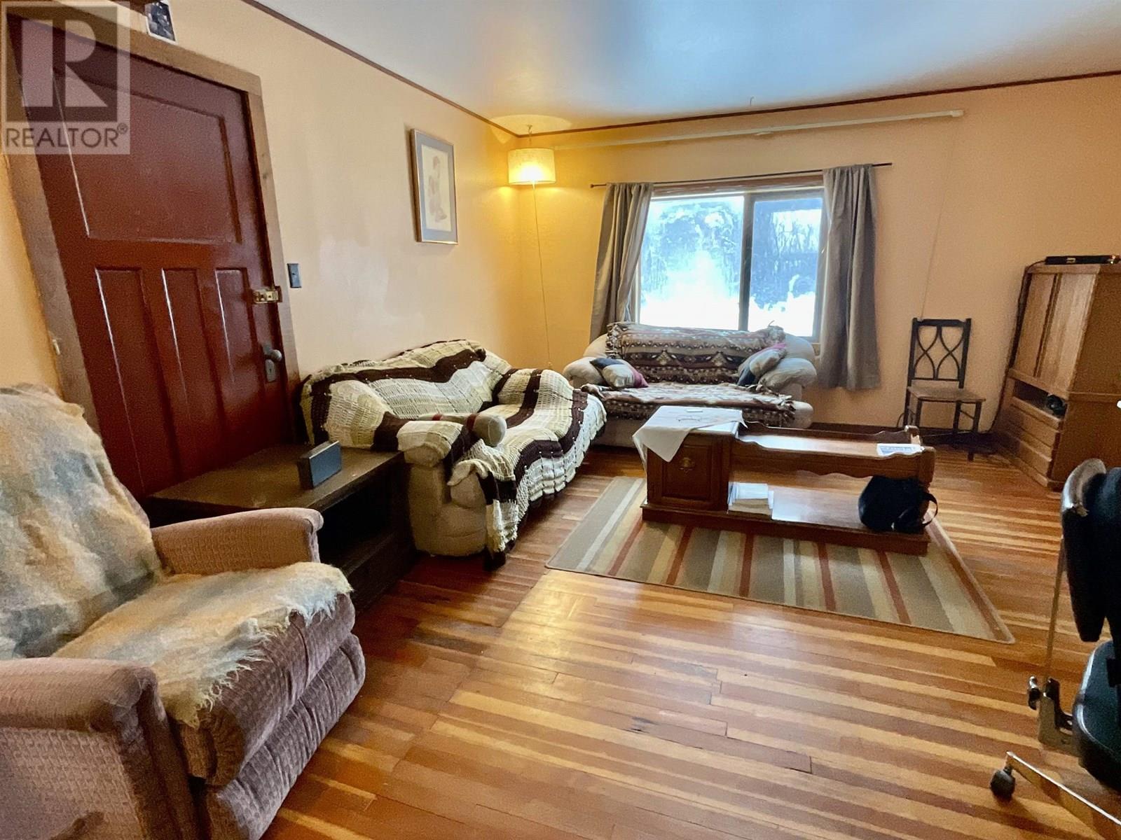 4365 MILDRED AVENUE, Wells