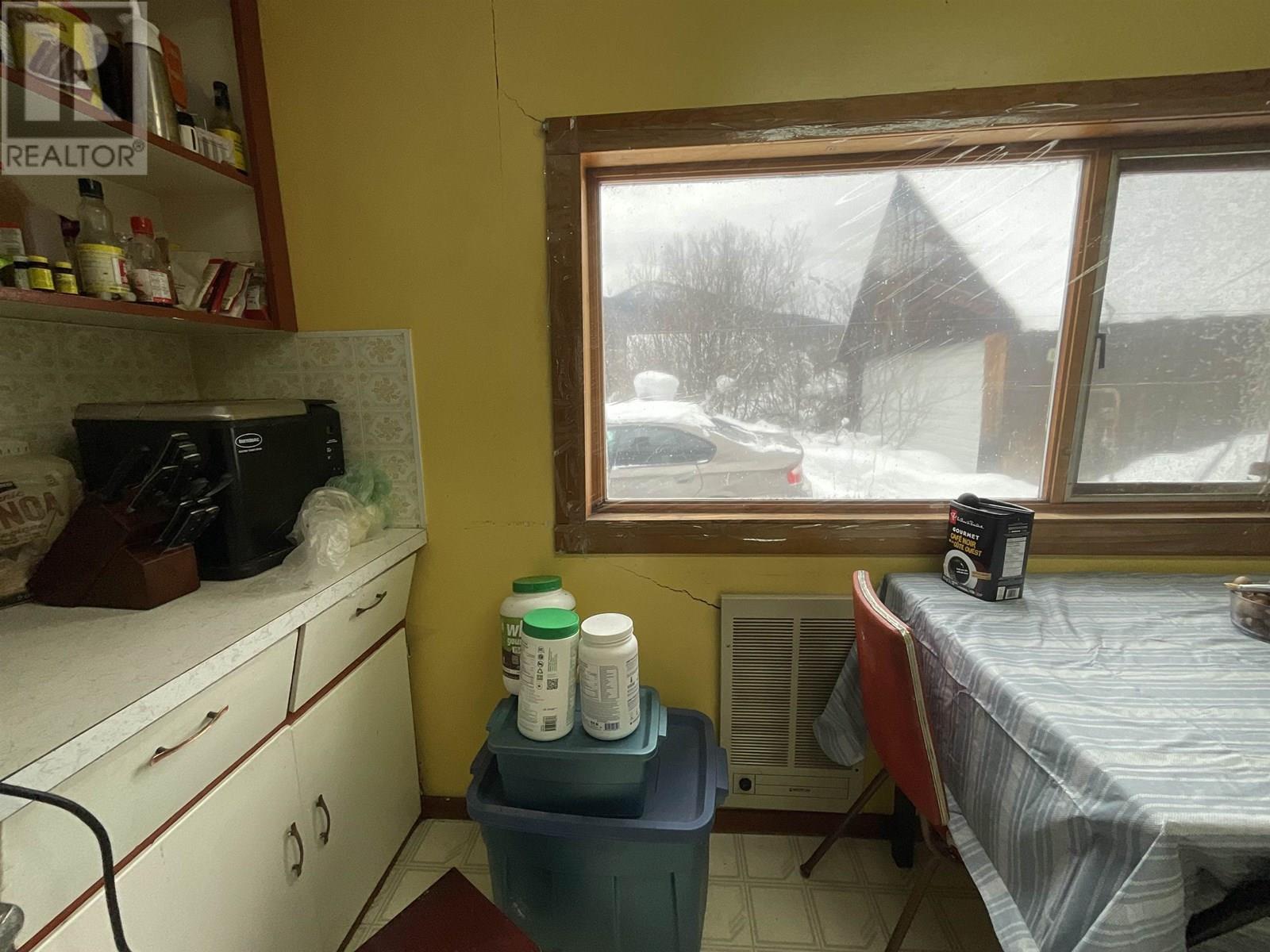 4365 MILDRED AVENUE, Wells