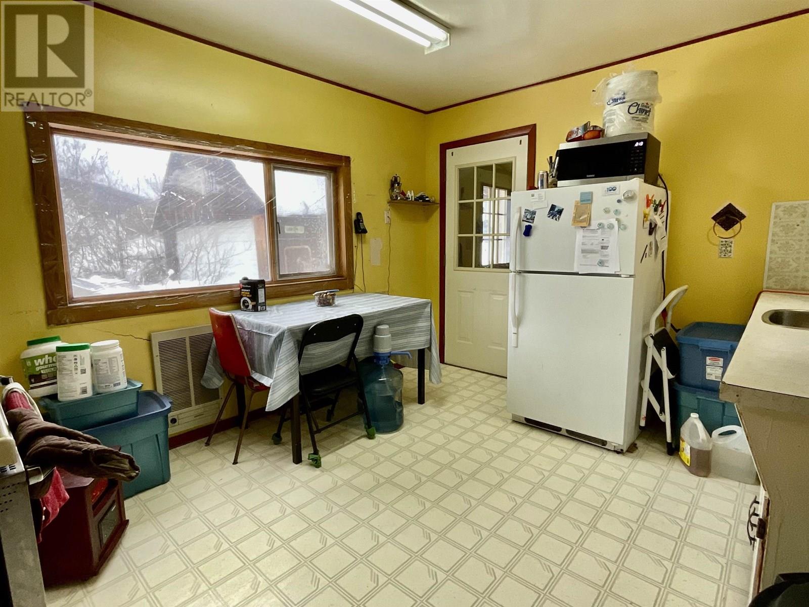 4365 MILDRED AVENUE, Wells