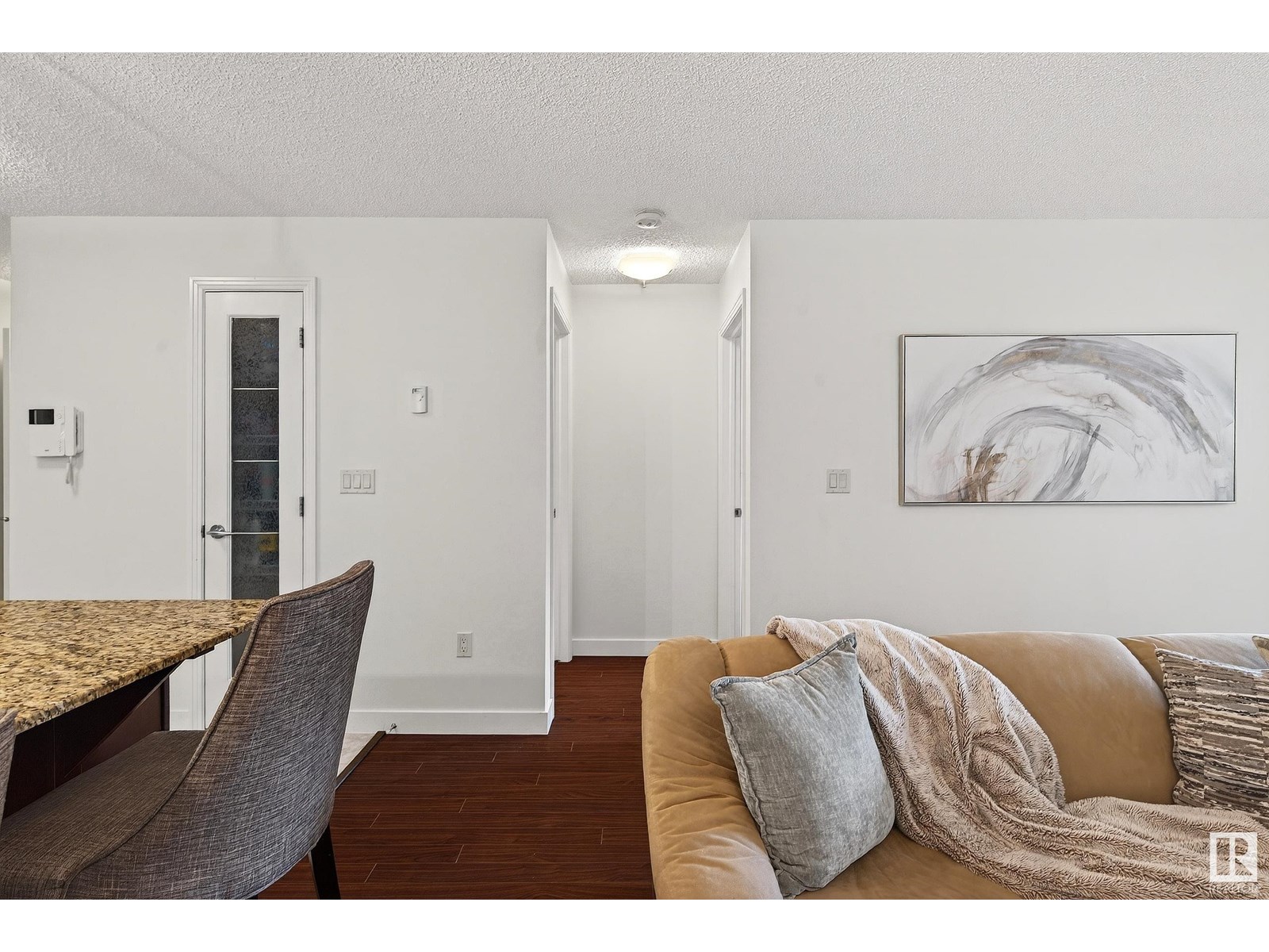 Photo 19 of 125 2045 Grantham Co Nw, Edmonton AB