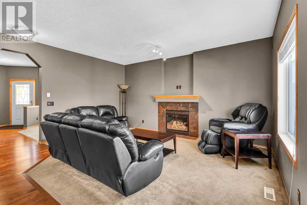 40 Panamount Circle NW Photo 12 - Calgary Real Estate