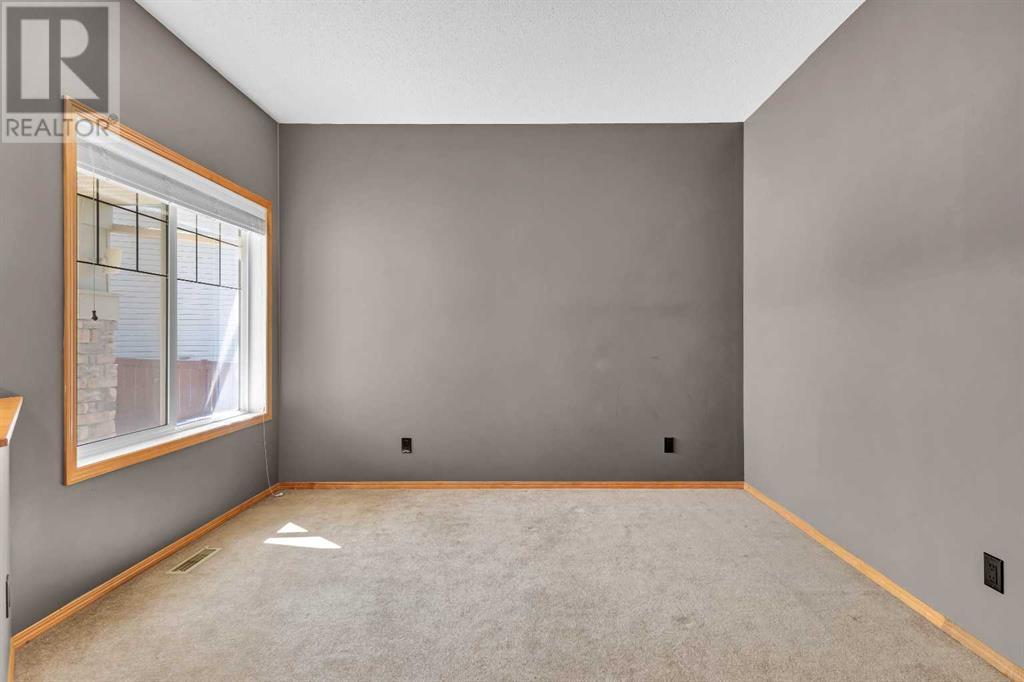 40 Panamount Circle NW Photo 7 - Calgary Real Estate