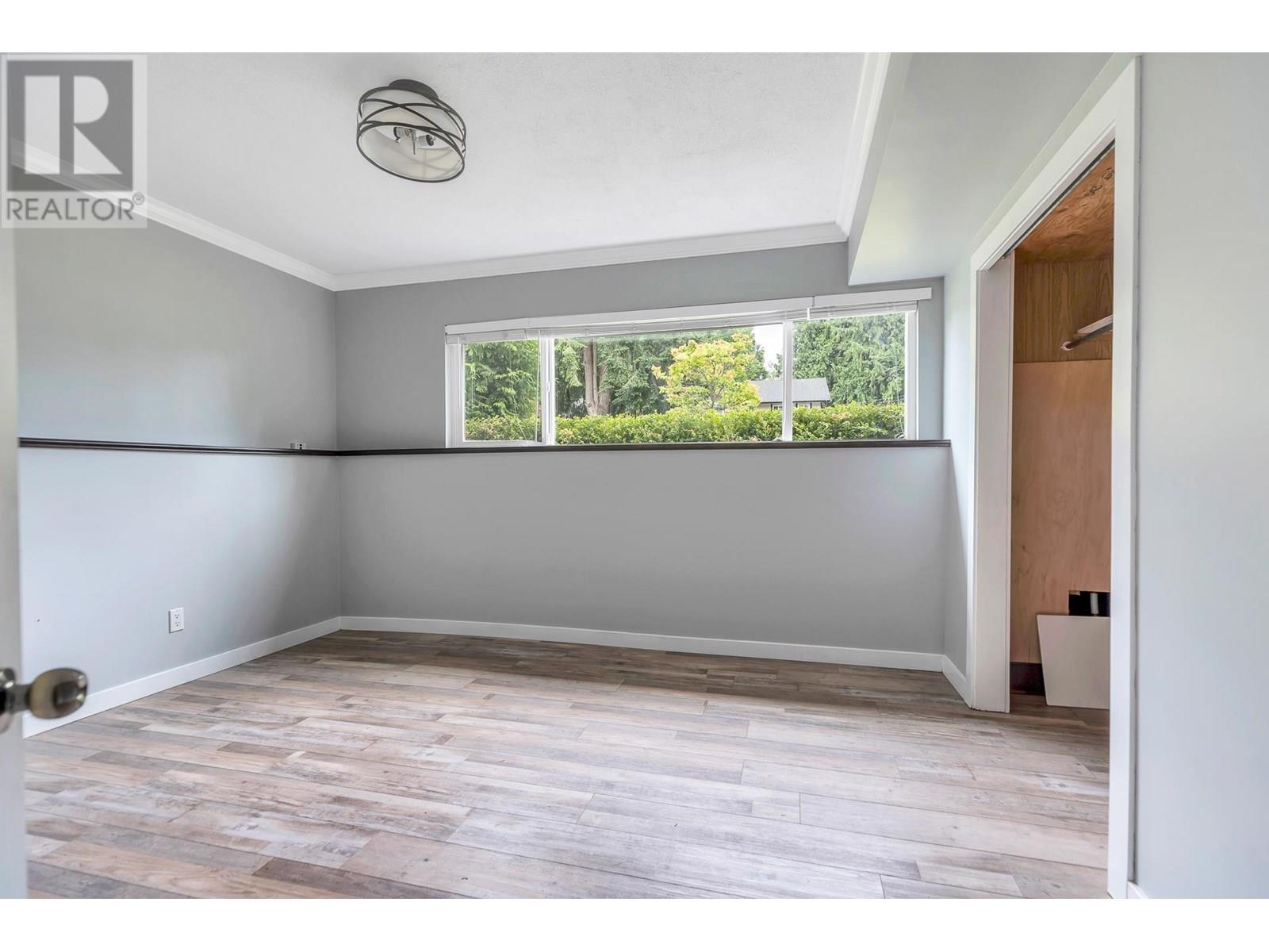 5041 6 Avenue, Delta