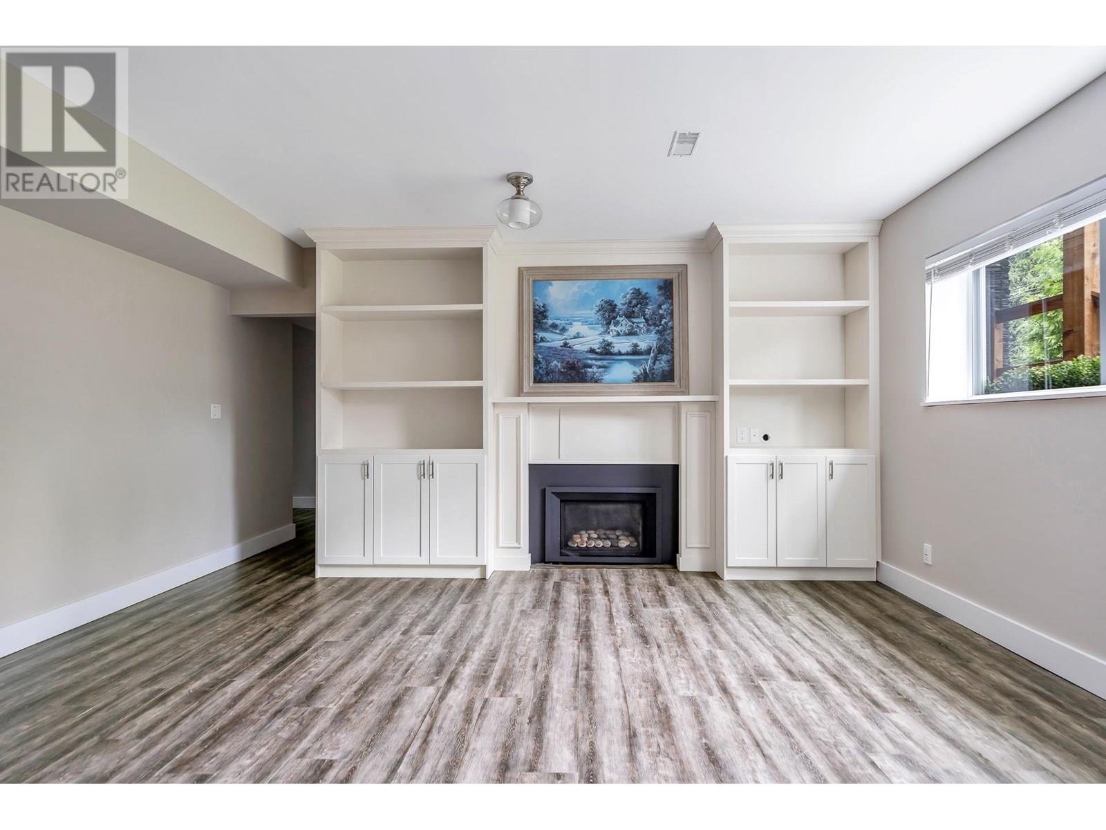 5041 6 Avenue, Delta