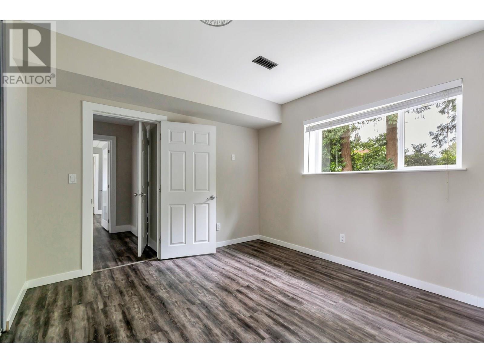 5041 6 Avenue, Delta