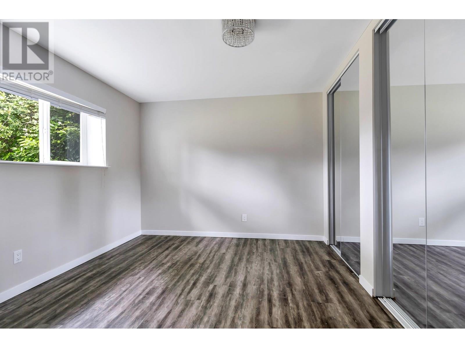 5041 6 Avenue, Delta