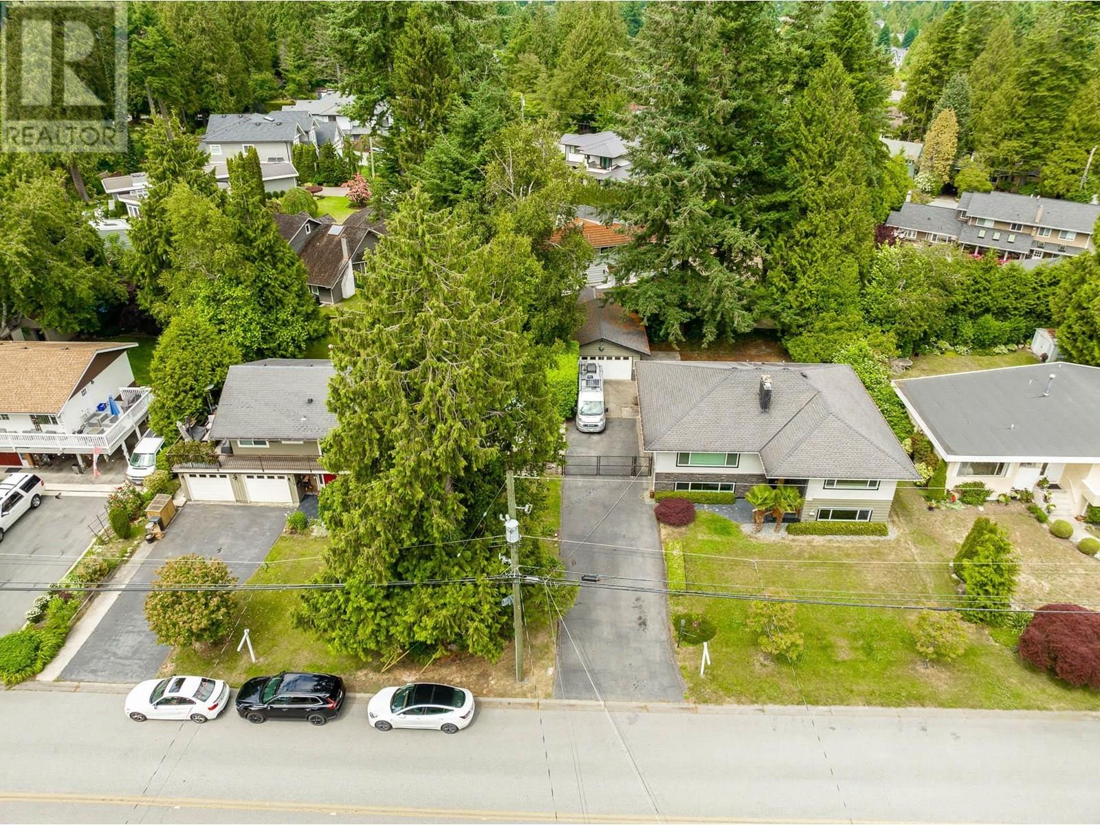 5041 6 Avenue, Delta