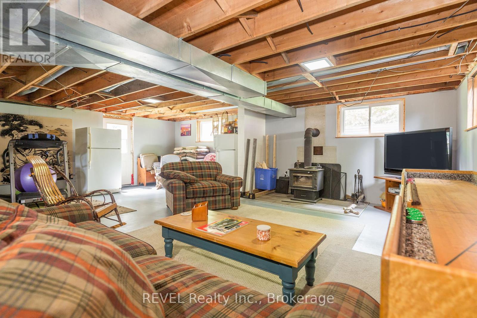 Photo 37 of 1643 Eagle Lake Road, Machar ON