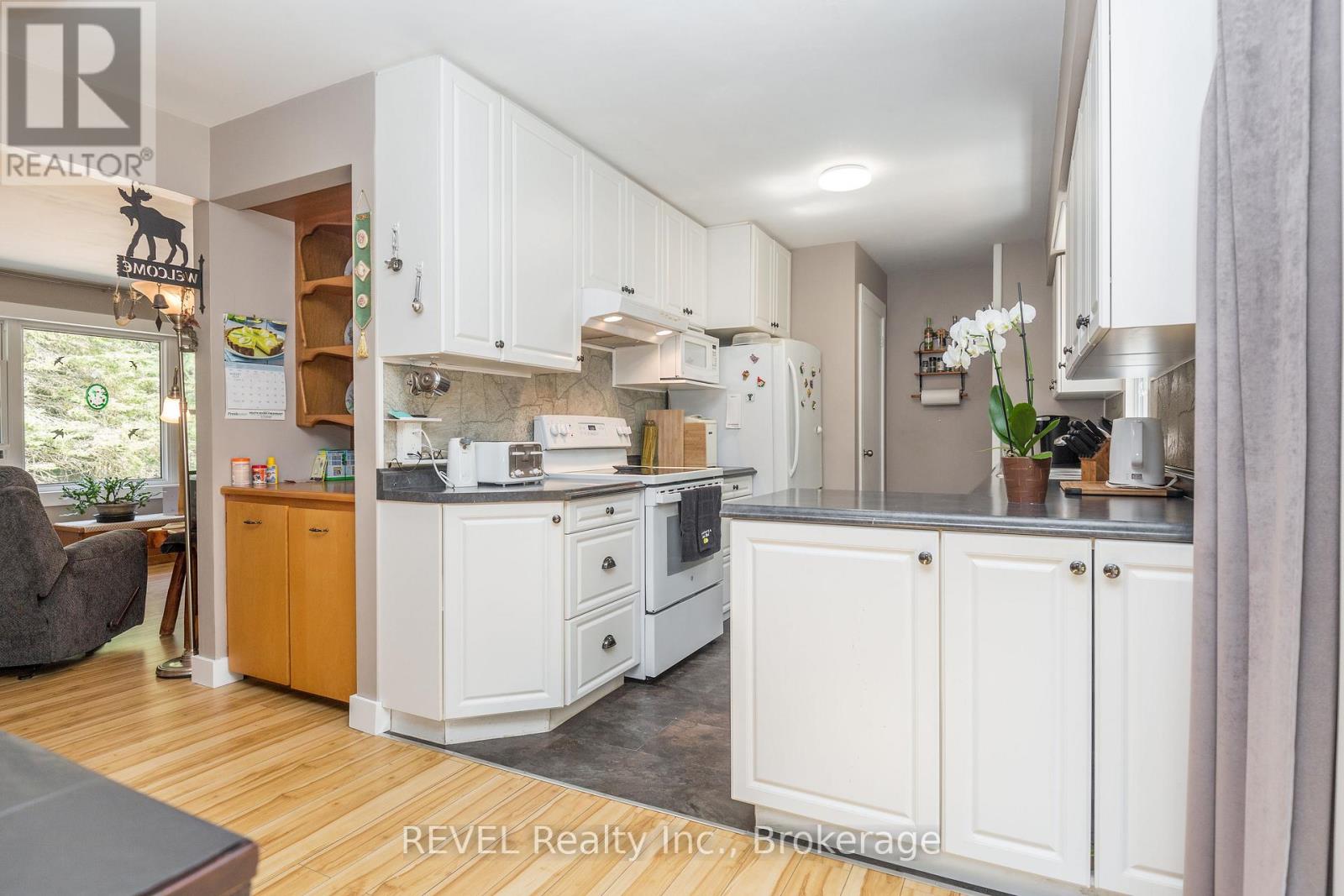 Photo 9 of 1643 Eagle Lake Road, Machar ON