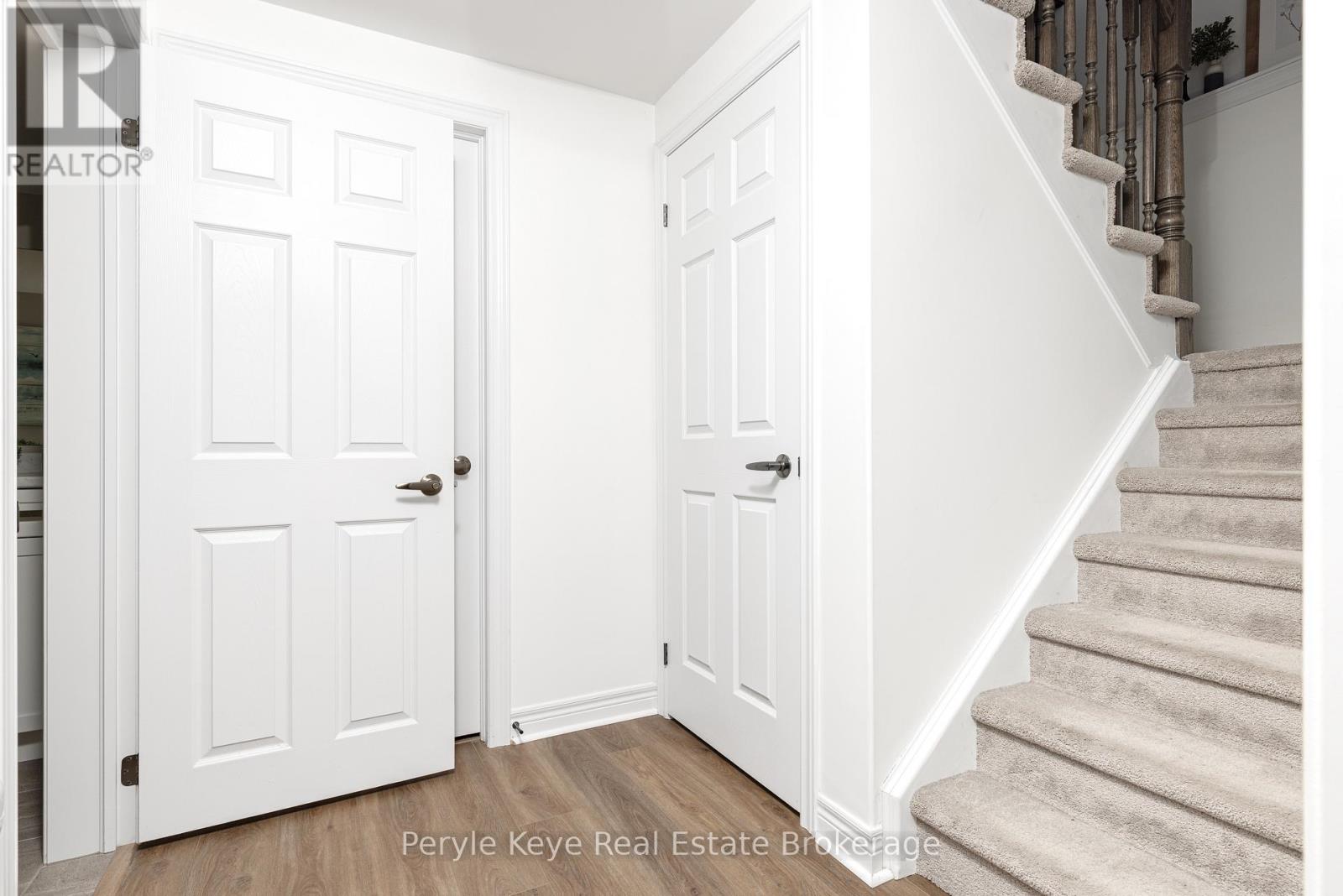 Photo 35 of 21 Serenity Place Crescent, Huntsville ON