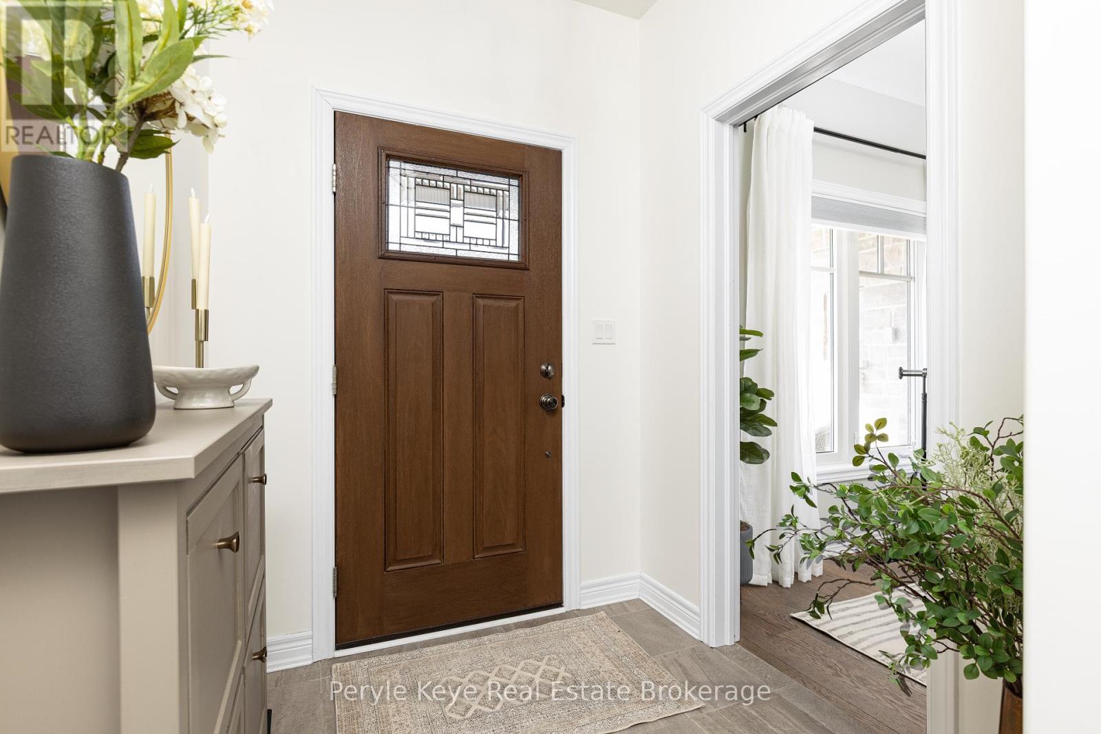 Photo 8 of 21 Serenity Place Crescent, Huntsville ON