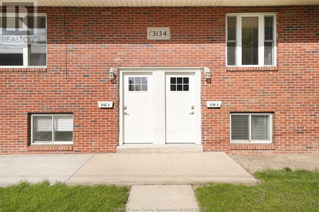Photo 4 of 3134 Riberdy Unit Lower, Windsor ON