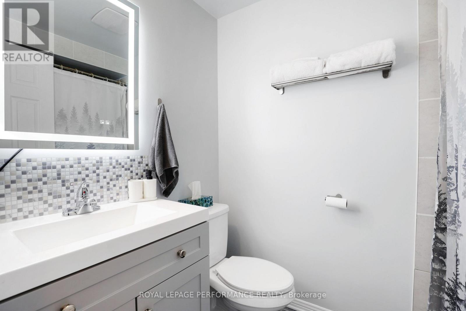 Photo 22 of 1962 Kelden Crescent, Ottawa ON