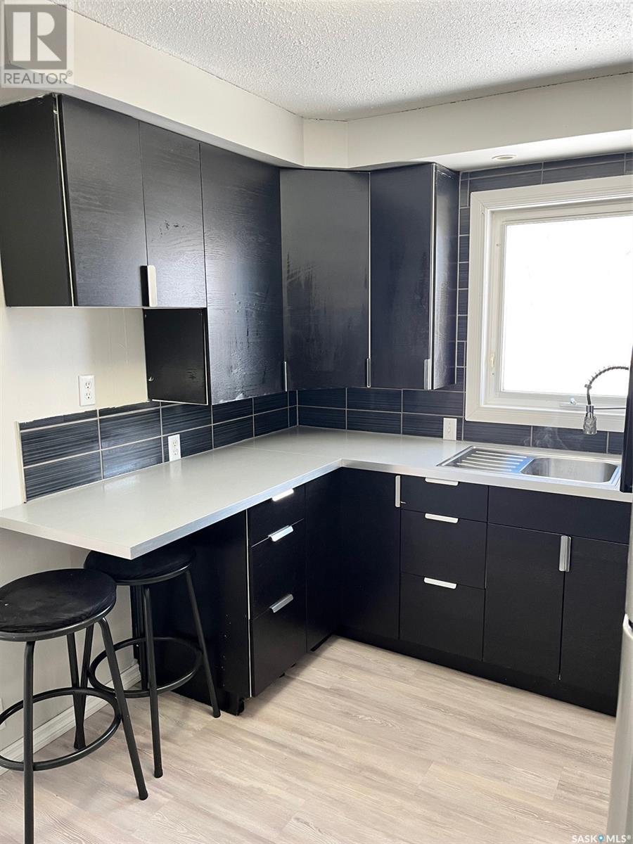 316 5th STREET W - Photo 3 of 16, Carlyle, Saskatchewan