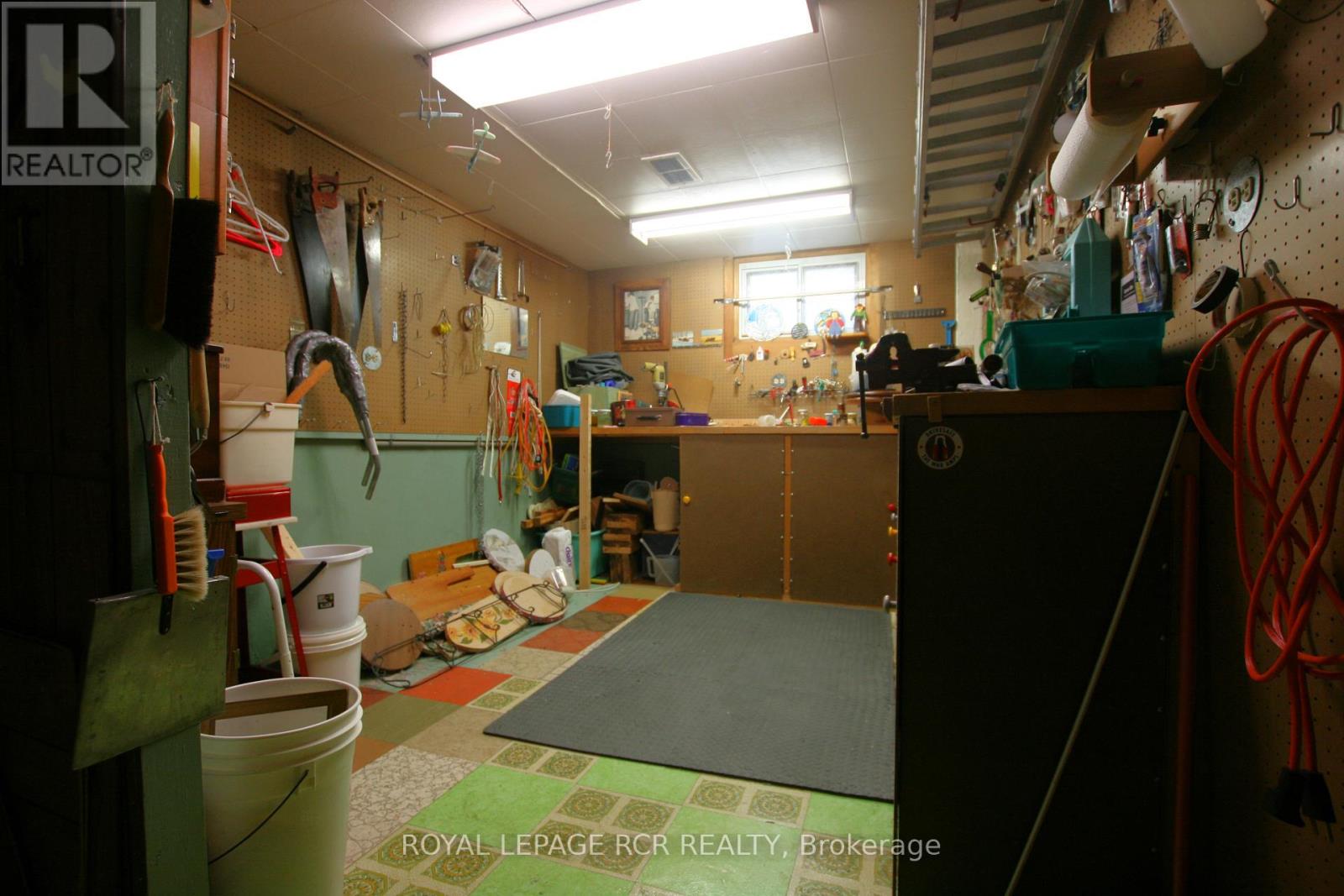 Photo 25 of 69 Neames Crescent, Toronto ON