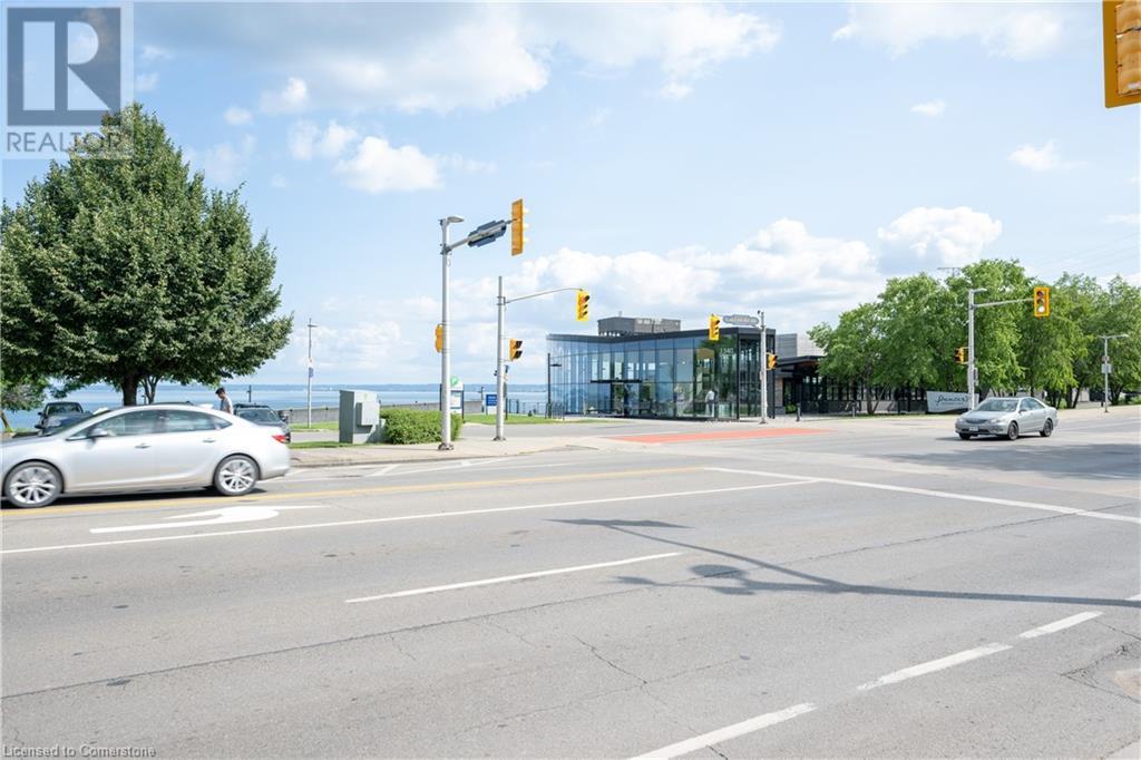 Photo 2 of 1347 Lakeshore Road Unit 24, Burlington ON